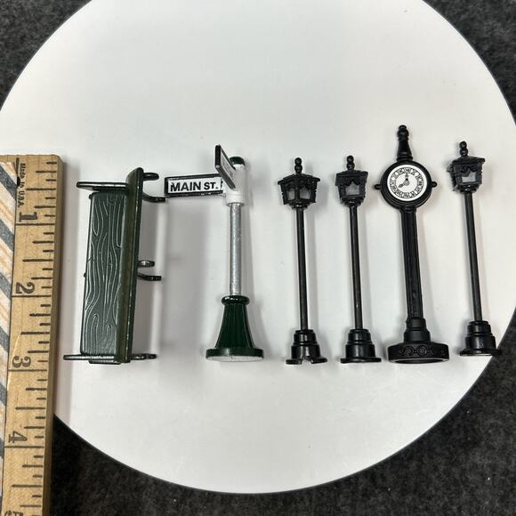 Vintage Mini Metal Christmas Village Accessories 6Pc Bench Lamp Post Street Sign - Picture 1 of 15